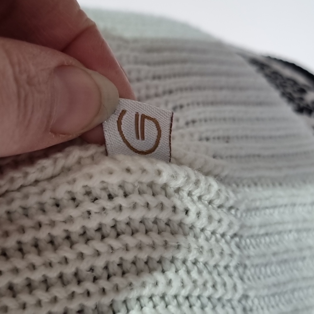 Ghanda, girls knit jumper, cream with colourful stripes, size 9-10 - Picture 4 of 9